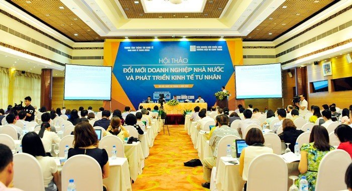  Tổ Chức Hội Thảo (1).jpg