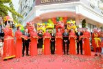 mua-lan-khai-truong-gia-re.jpg